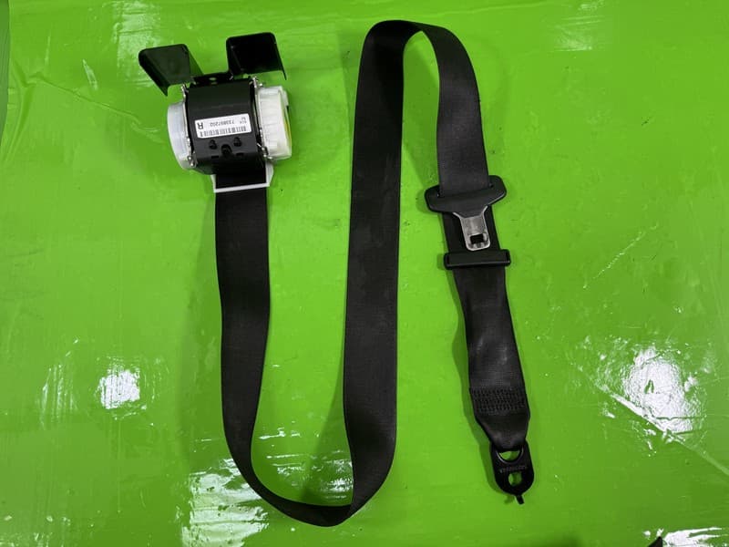 BMW 4 SERIES F33 FRONT SEAT BELT DRIVER RIGHT OSF 7338972 2014-2020 F83 M4