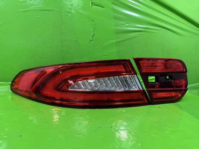 JAGUAR XF X250 REAR TAIL LIGHT OUTER + INNER PASSENGER LEFT NEARSIDE NSR 2009-15