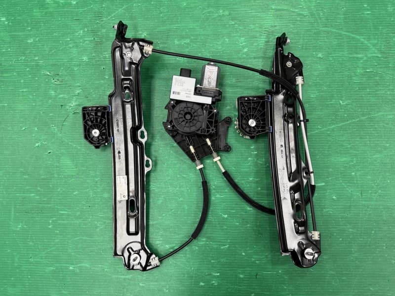 BMW 2 SERIES F44 REAR WINDOW MOTOR REGULATOR PASSENGER LEFT NEARSIDE 2018-2024