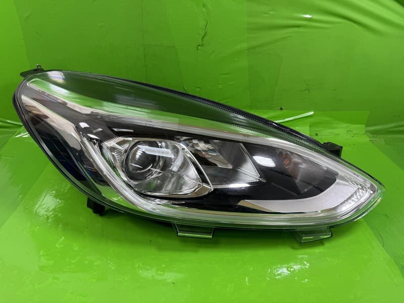 FORD FIESTA MK8 HEADLIGHT DRIVER RIGHT OFFSIDE OSF L1BB13E014DD 2017-2023