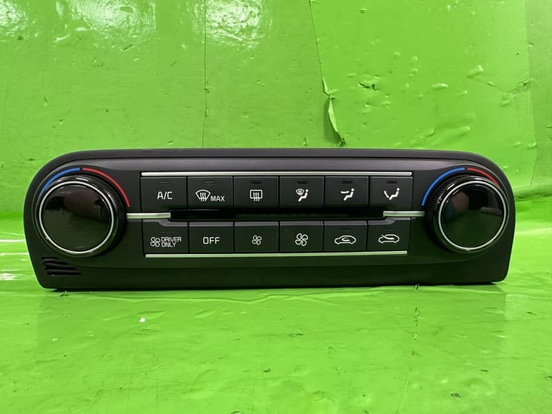 KIA XCEED A/C CLIMATE HEATER CONTROL PANEL SWITCH 97250-CR900 2019-2025